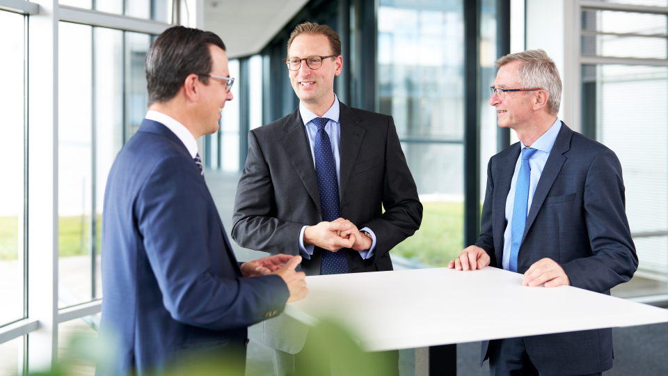 © 2025 ulrich medical. Alle Rechte vorbehalten. Die Verwendung, Vervielfältigung oder Weitergabe ohne ausdrückliche Genehmigung ist nicht gestattet. © 2025 ulrich medical. Alle Rechte vorbehalten. Die Verwendung, Vervielfältigung oder Weitergabe ohne ausdrückliche Genehmigung ist nicht gestattet.