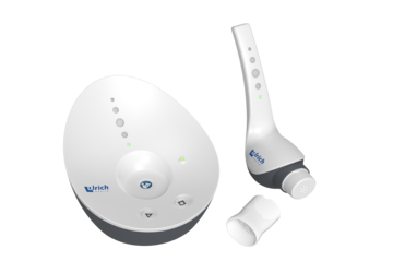 Product view of the Contrast Booster patient unit, the charging unit and the disposable mouthpiece from ulrich medical. | © ulrich medical. All rights reserved. Use, reproduction or transfer without express authorization is not permitted.