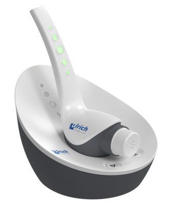 Product view of the Contrast Booster patient unit from ulrich medical in the charging unit. | © ulrich medical. All rights reserved. Use, reproduction or transfer without express authorization is not permitted.